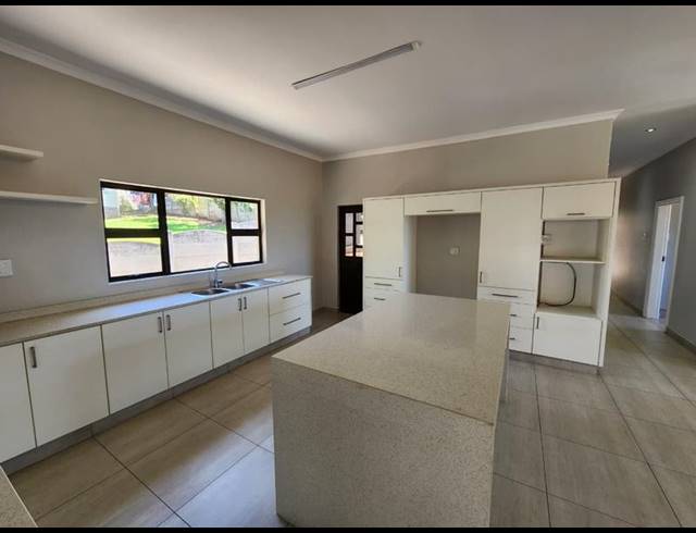 3 BEDROOM HOUSE FOR SALE IN MALVERN